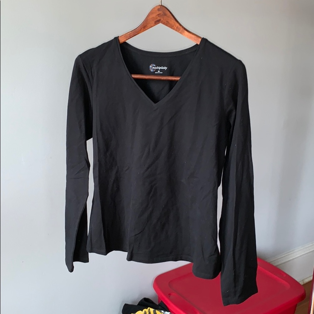 A16. Multiplicity Vneck Top long sleeve top